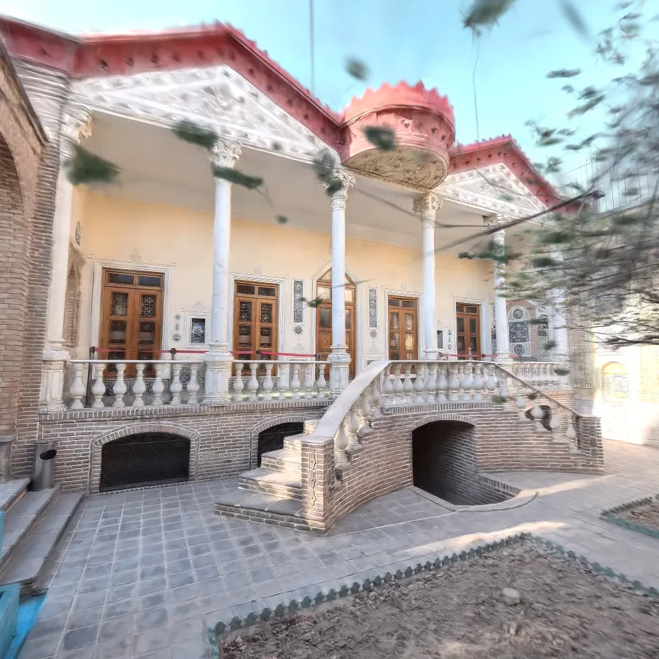 Moghadam House